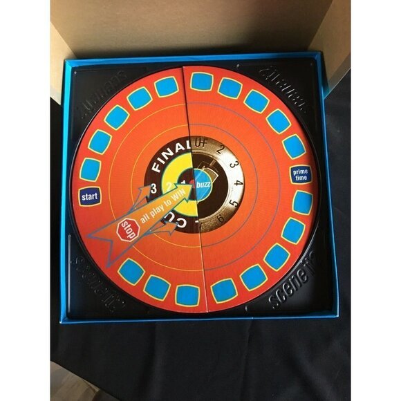 TV Edition Scene It? The DVD Game Screen Life  2004. Complete - Picture 3 of 4